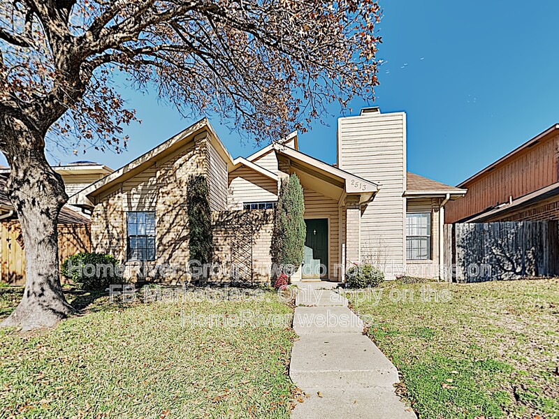 Carrollton House: 2513 Melissa Ln