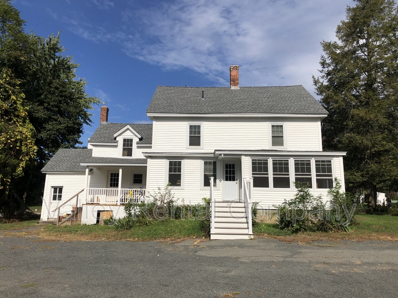 Hadley Condo: 39 Middle Street - 2
