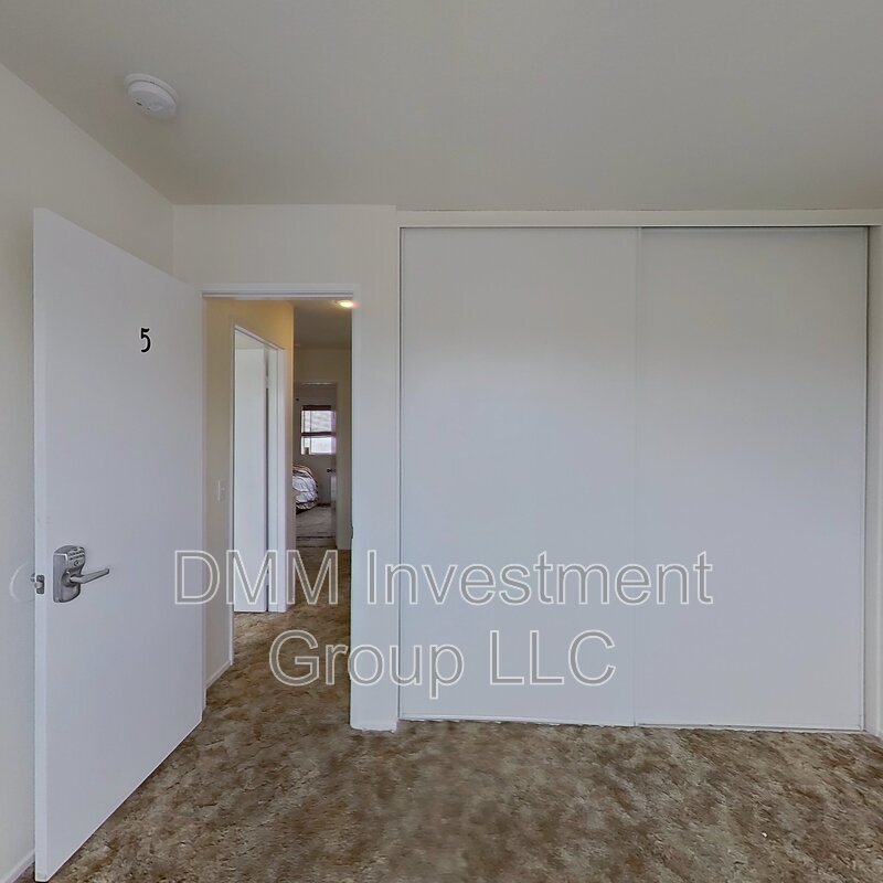 Hesperia House: 14570 Stone Creek Trail