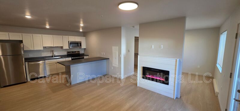 Duluth House: 1221 Commonwealth Avenue