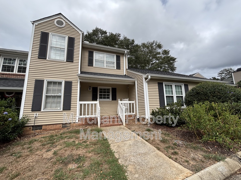 Mauldin Townhome: 507 Wentworth Street