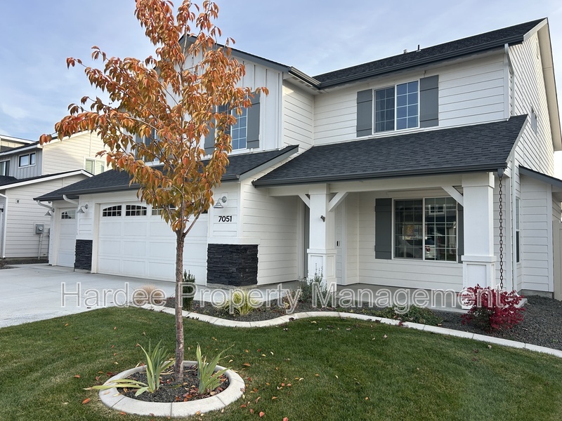 Meridian House: 7051 W. Plateau Creek St.