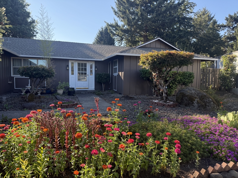 PORTLAND House: 4123 NE 138th Ave