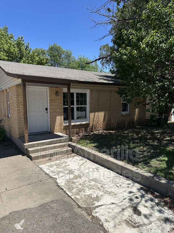 Amarillo House: 1619 Bellaire St