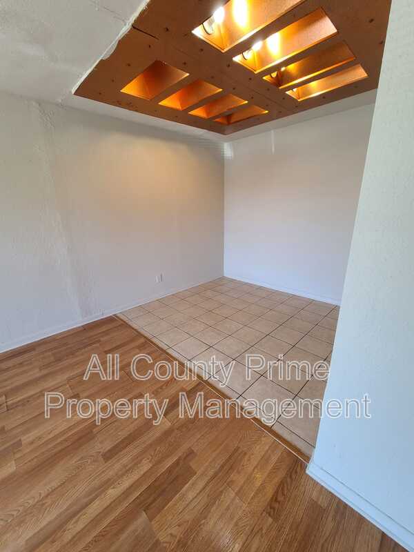 Eagle Lake Condo: 500 Austin Road