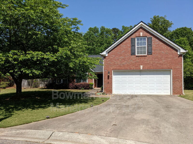 Athens House: 503 Southern Court