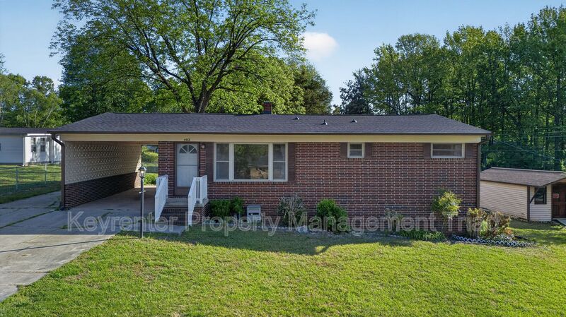 Archdale House: 402 Rand Blvd