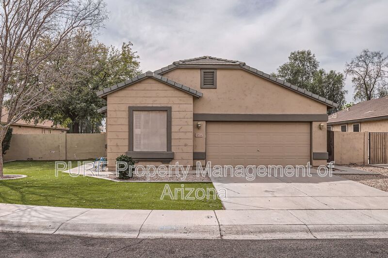 Glendale House: 8714 N 58th Ln