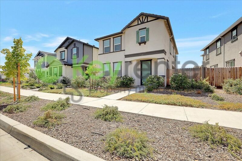 Sacramento House: 8112 Monkeyflower Way