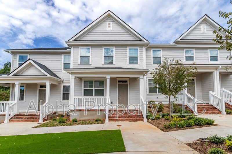 Travelers Rest Townhome: 6 Alderly Way