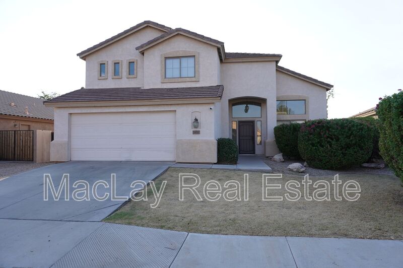 Chandler House: 2600 S Holguin Way