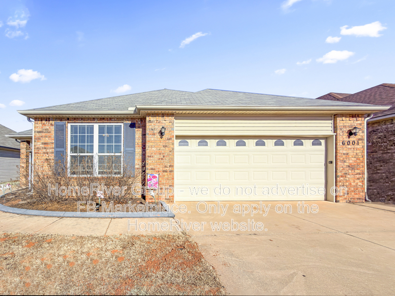 Oklahoma City House: 6001 SE 66th St