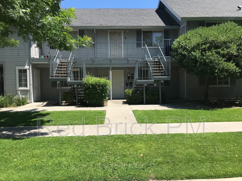Merced House: 2110 K St.