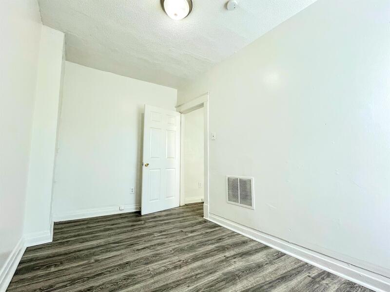 St Louis Condo: 2749 Pestalozzi