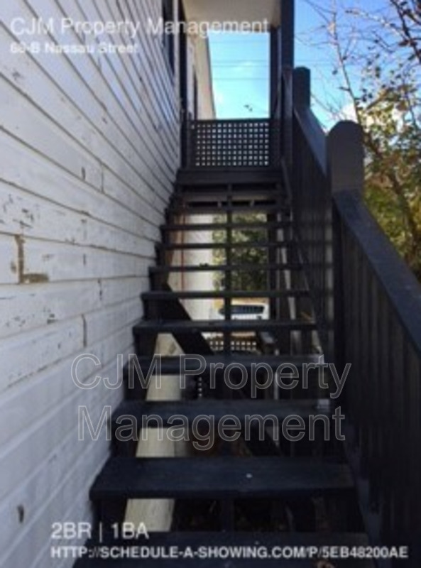 Charleston Condo: 68 Nassau St