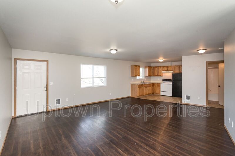 Portland House: 7230 NE 18th Ave