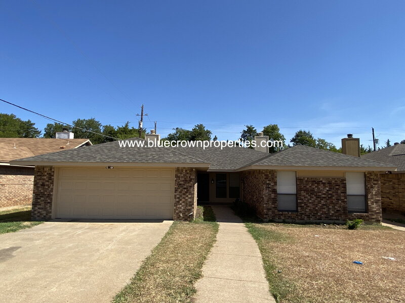 Duncanville Condo: 139 Wildwood Drive