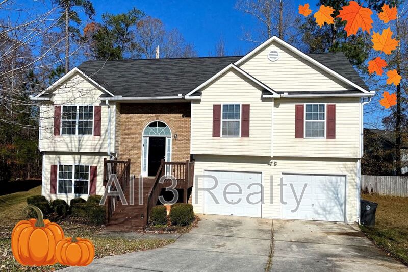 Douglasville House: 7523 Grayson Bridge Circle