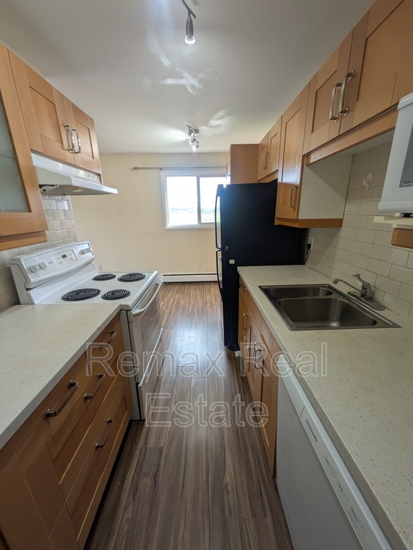 Edmonton Condo: 11308-127 AVE NW