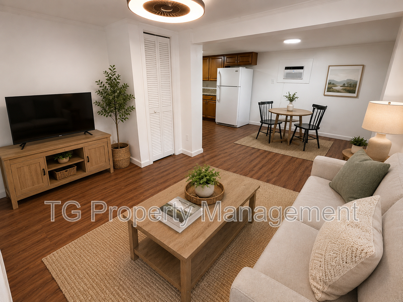 St Augustine House: 111 Cedar St