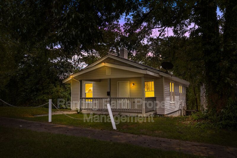 Birmingham House: 514 81st St S