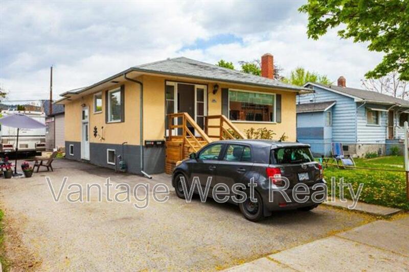 Kelowna House: 804 B Leon Ave