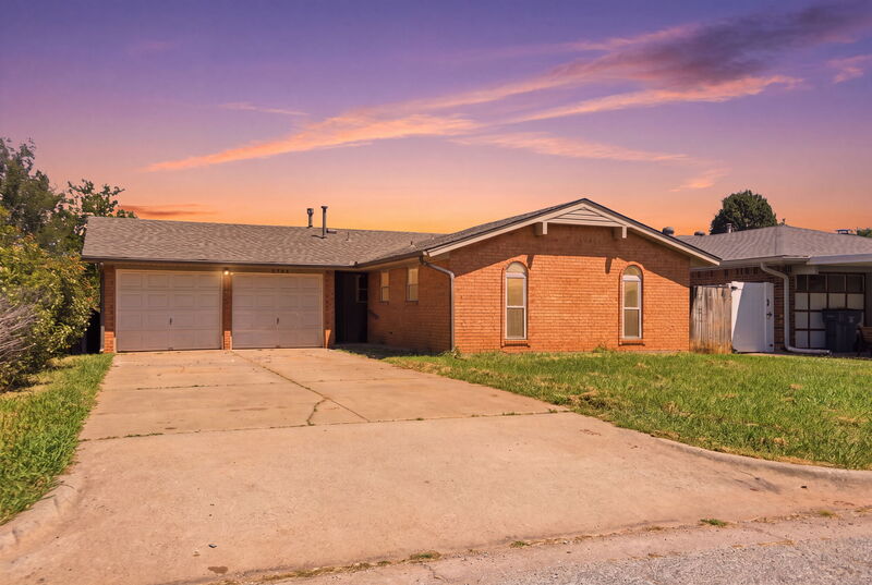 Oklahoma City House: 5404 South Huddleston Street