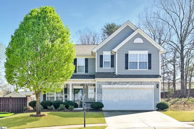 Greer House: 3 Mound Ct