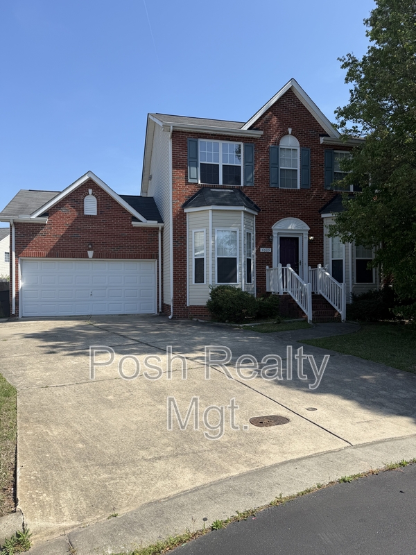 Greensboro House: 4609 Allisons Way