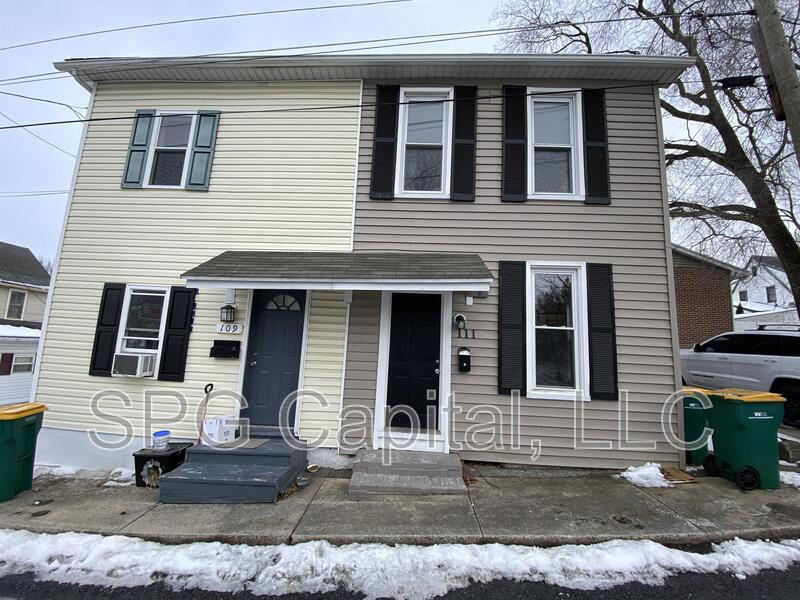 Waynesboro House: 111 Middle Street