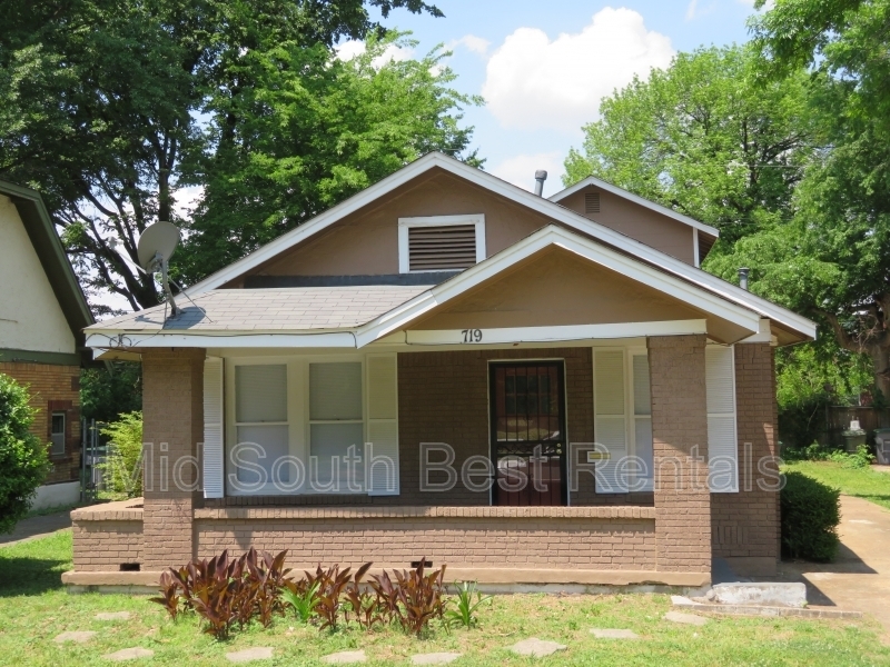 Memphis House: 719 N Willett St