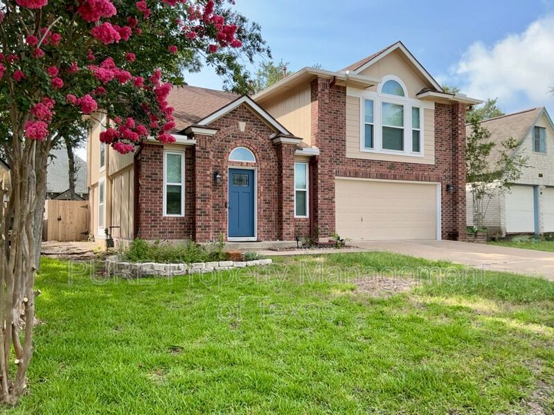 Austin House: 7425 Dallas Drive