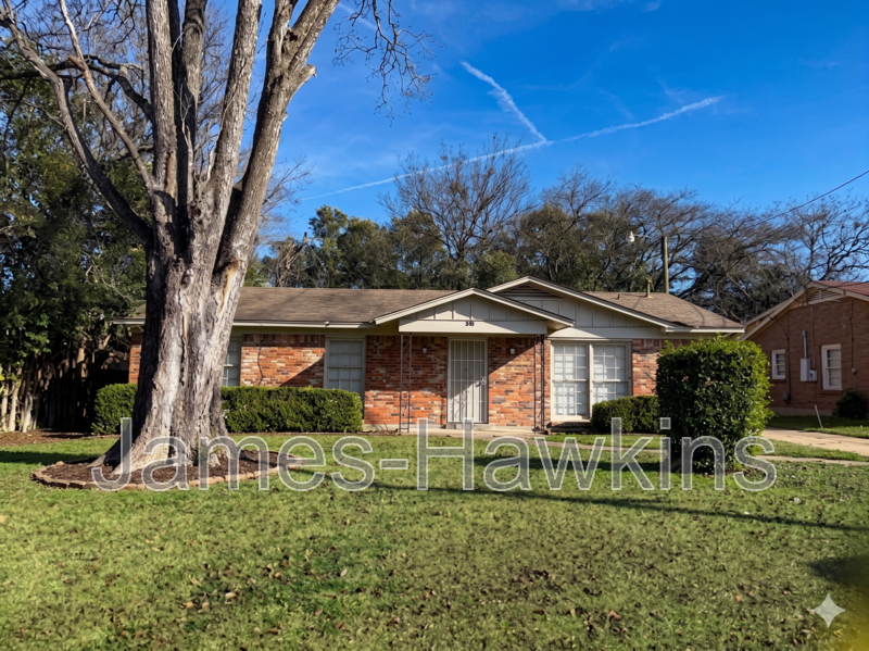 Montgomery House: 5125 E Linda Cir, Montgomery, AL 36108