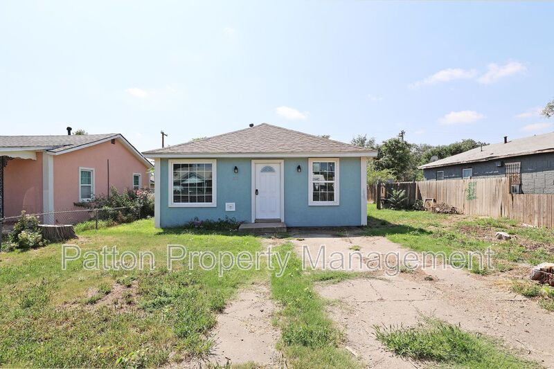 Amarillo House: 4006 SE 12th Avenue