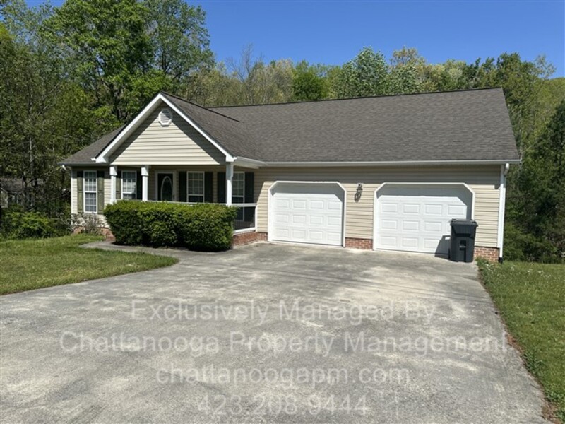 Ringgold House: 87 Manor Dr