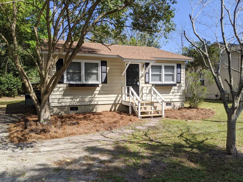 Wilmington House: 232 Dixie Ave