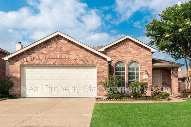 Forney House: 1004 Trickham Dr.