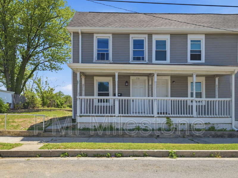 Martinsburg Condo: 116 South High St