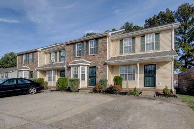 Clarksville Townhome: 2107-1 Ringgold Court