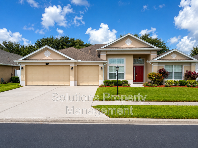 Melbourne House: 4858 Chastain Drive