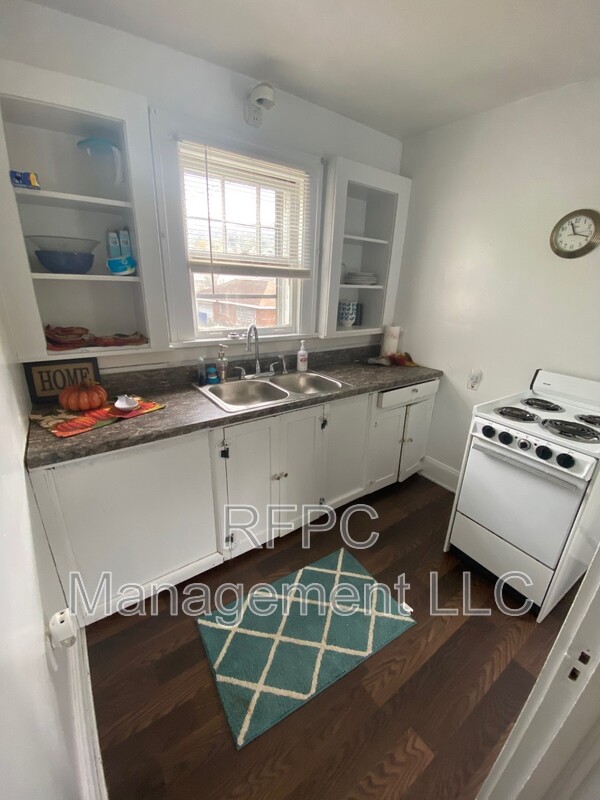 Bluefield House: 1801 Maryland Ave