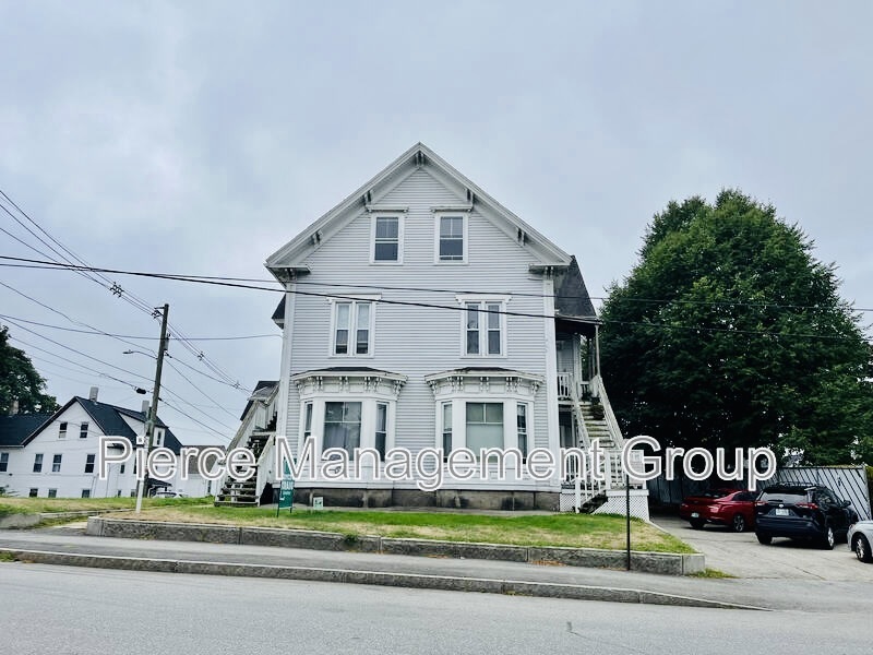 Manchester Condo: 421 Hanover St