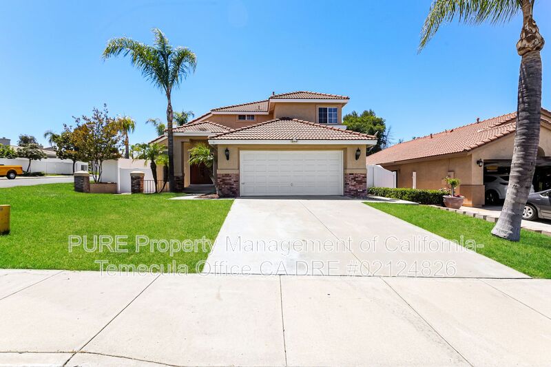 Temecula House: 44709 Lorraine Dr