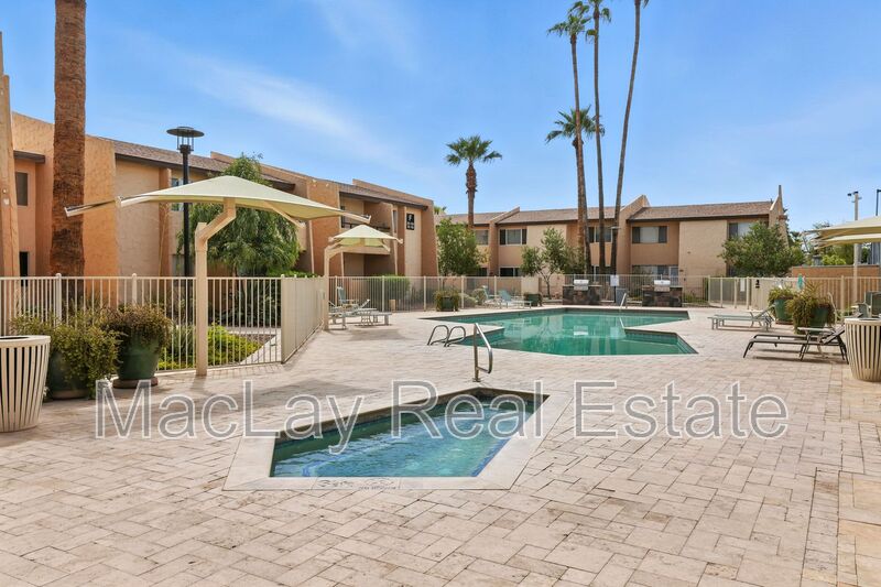 Scottsdale Condo: 8055 E. Thomas Rd.