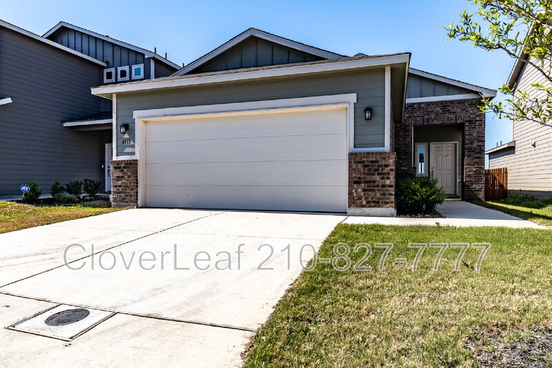 Saint Hedwig House: 4115 Ivy Path