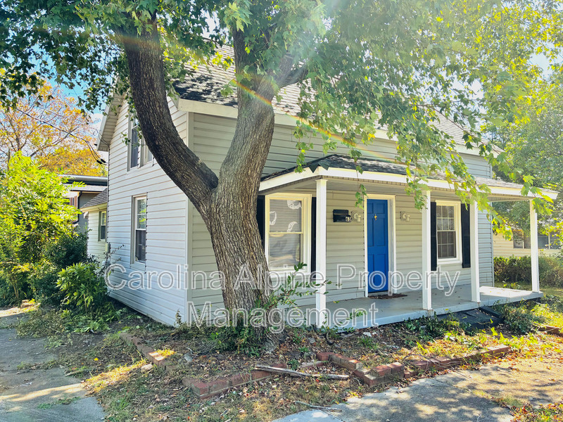 Salisbury House: 63 Hill St