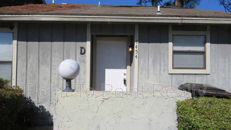 Orange Park Townhome: 1454 Gifford Ave