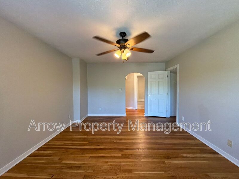Lincoln Condo: 2727 P Street