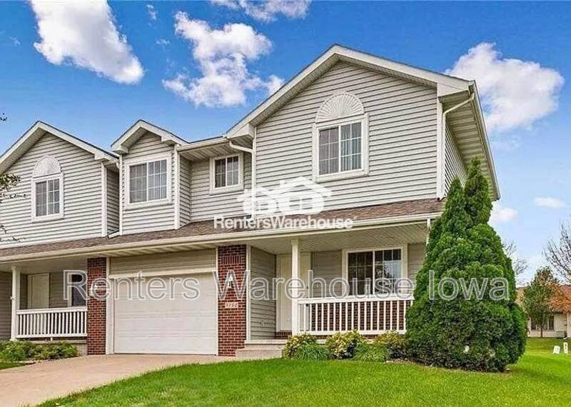 Ankeny Townhome: 3002 SE Grant Street