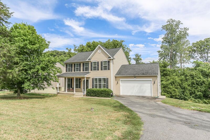 Fredericksburg House: 1623 Lafayette Boulevard